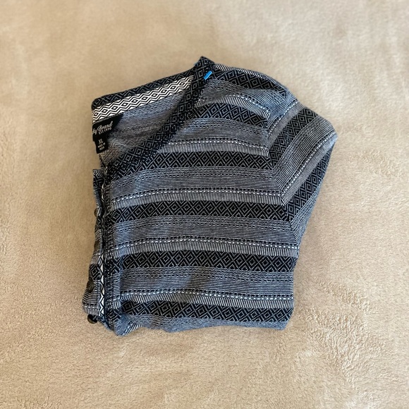 Lucky Brand Soft Ikat Henley - Size XL - Picture 10 of 10